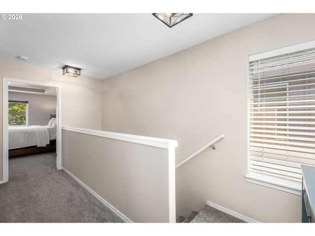 3504 Se PINEWOOD Ave, Hillsboro, OR 97123