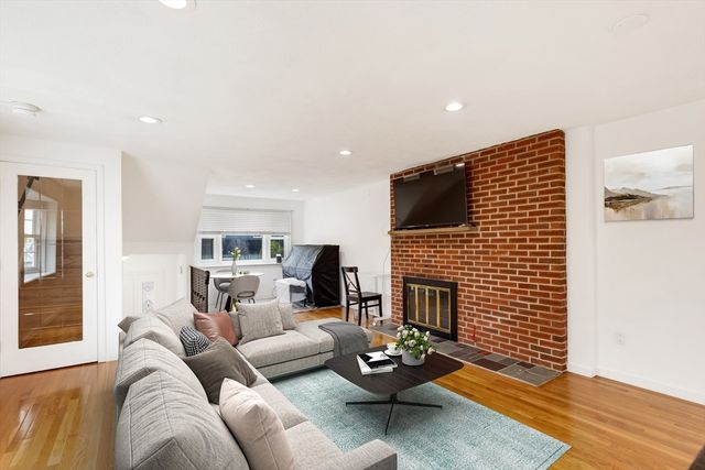 584 Revere St 8, Revere, MA 02151