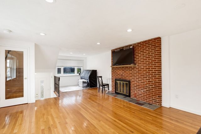 584 Revere St 8, Revere, MA 02151