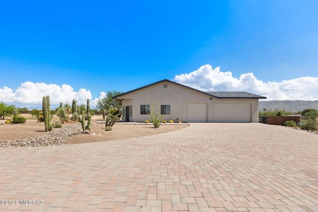 10530 E Escalante Road, Tucson, AZ 85730