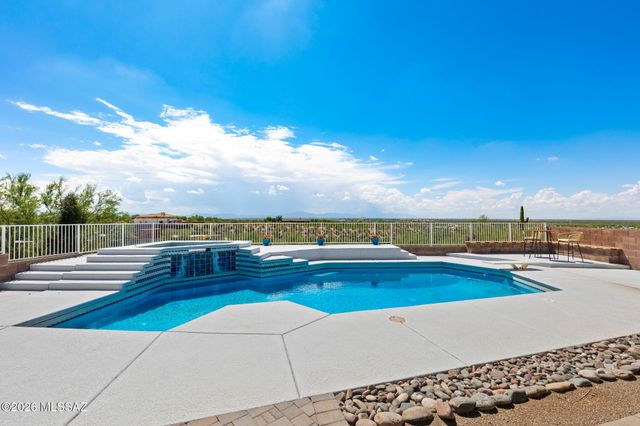 10530 E Escalante Road, Tucson, AZ 85730