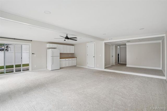 18923 Orleans Place, Woodhaven, MI 48183