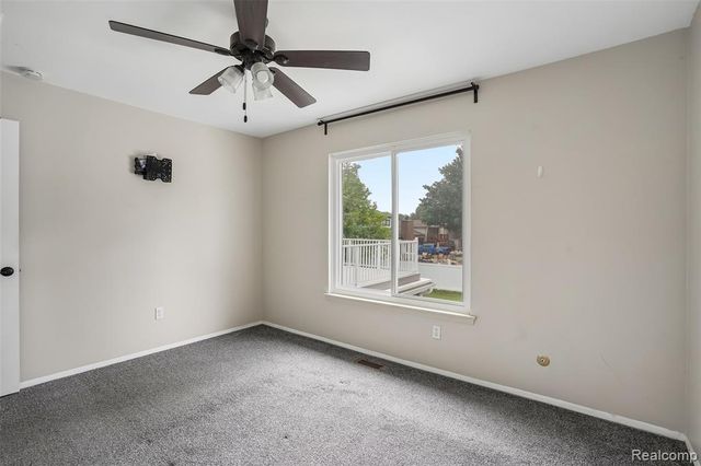 18923 Orleans Place, Woodhaven, MI 48183