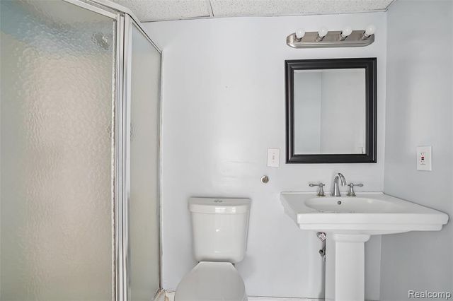 18923 Orleans Place, Woodhaven, MI 48183