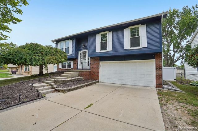 18923 Orleans Place, Woodhaven, MI 48183