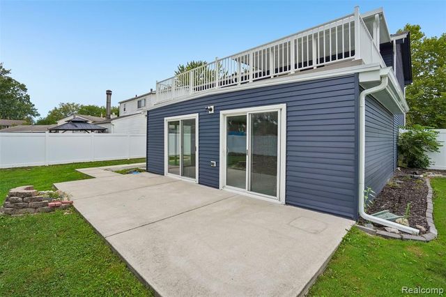 18923 Orleans Place, Woodhaven, MI 48183