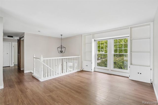 18923 Orleans Place, Woodhaven, MI 48183