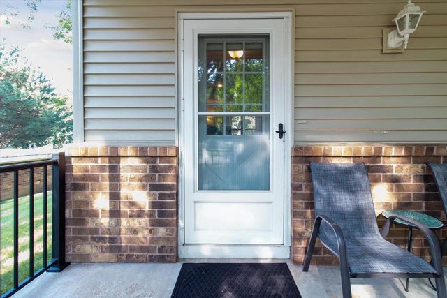 833 Hemlock Drive, Verona, WI 53593