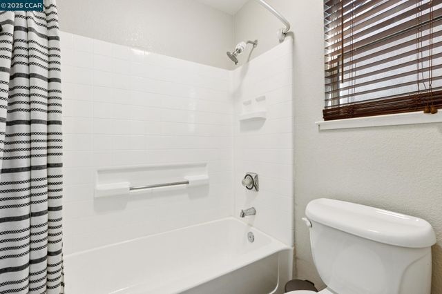 2084 Springbrook Ct, Oakley, CA 94561