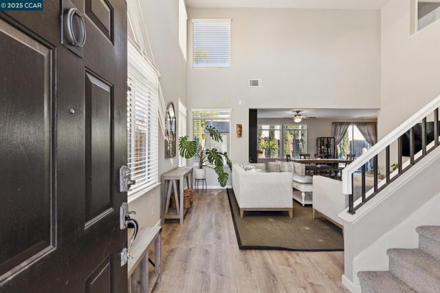 2084 Springbrook Ct, Oakley, CA 94561