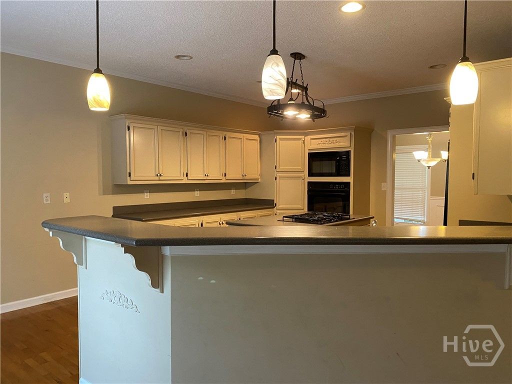 Image 5 of property listing at 112 Lake Tomacheechee Drive, Rincon, GA 31326