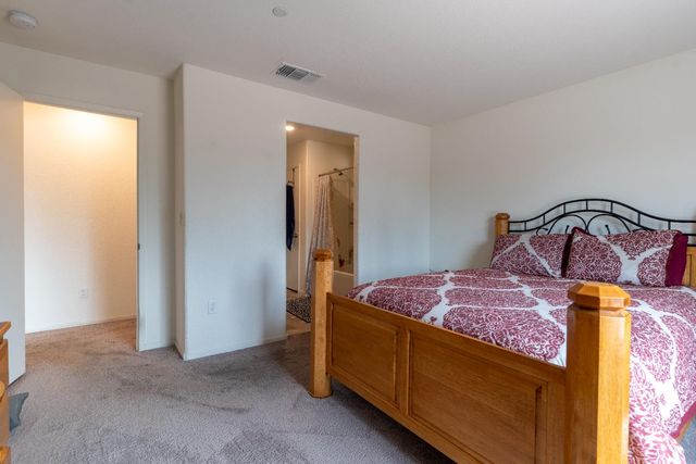 1558 Monte Vista Avenue, Madera, CA 93637