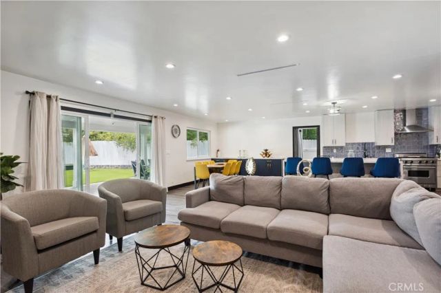 7071 Deveron Ridge Road, West Hills, CA 91307