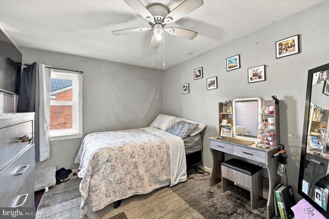 2144 ACADEMY AVE, Holmes, PA 19043
