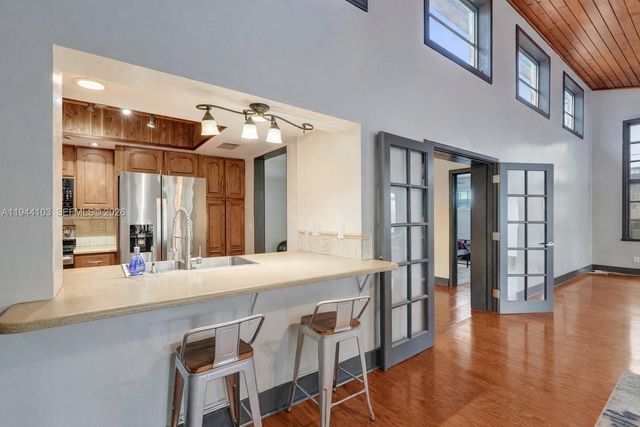 5380 SW 8th Ct, Plantation, FL 33317