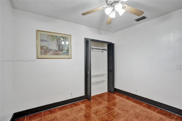 5380 SW 8th Ct, Plantation, FL 33317