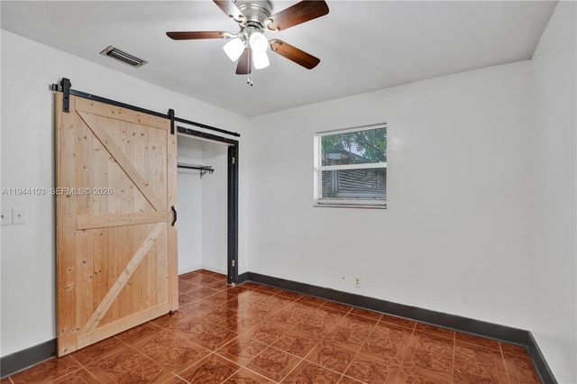 5380 SW 8th Ct, Plantation, FL 33317