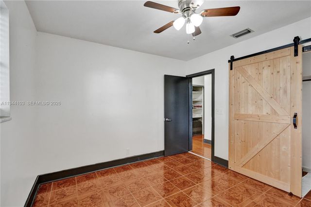 5380 SW 8th Ct, Plantation, FL 33317