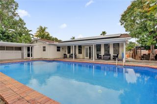 5380 SW 8th Ct, Plantation, FL 33317