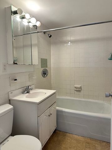1025 Hancock Street 8C, Quincy, MA 02169