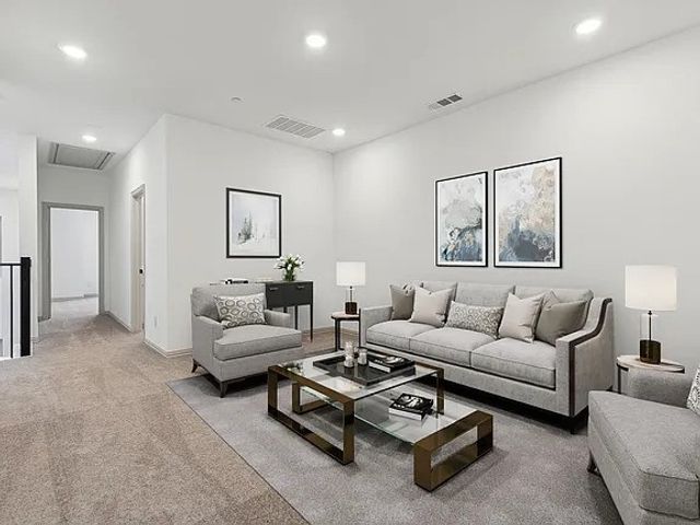 1013 Magdalena Way, Midlothian, TX 76065