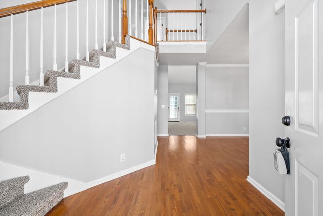 1211 Viewmont Dr, Clarksville, TN 37040
