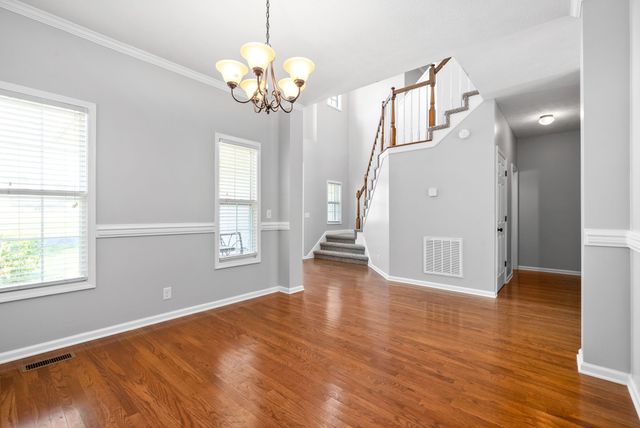 1211 Viewmont Dr, Clarksville, TN 37040