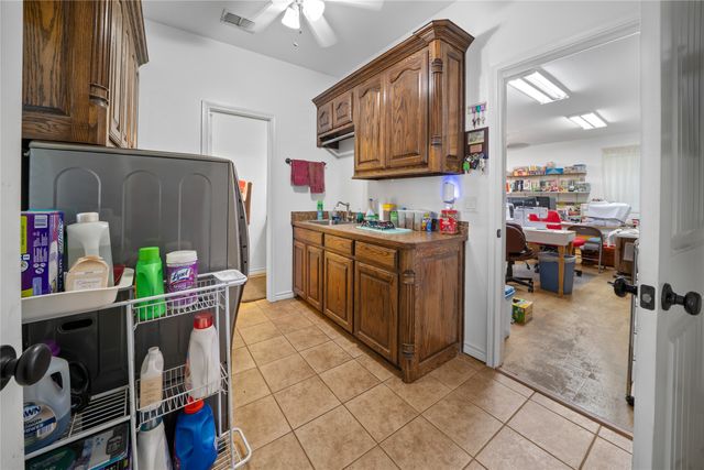 14226 County Road 434, Lindale, TX 75771