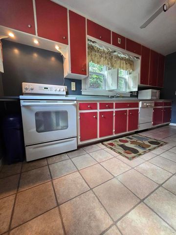 710 Catherine Street, Joliet, IL 60435