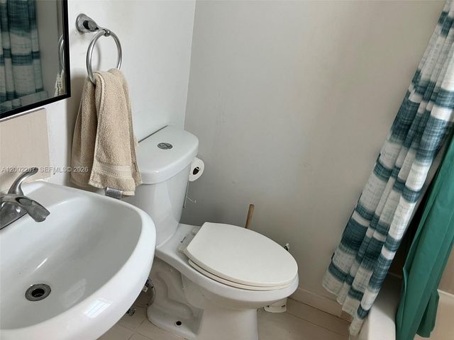 335 Ocean Dr 306, Miami Beach, FL 33139