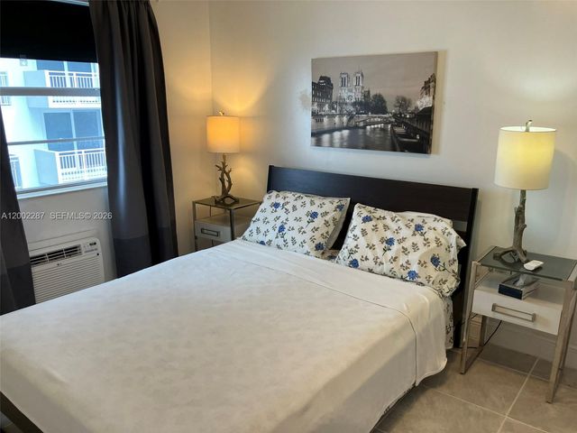 335 Ocean Dr 306, Miami Beach, FL 33139