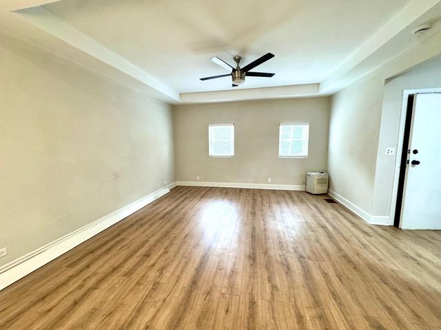 1709 N Maplewood Avenue 1R, Chicago, IL 60647