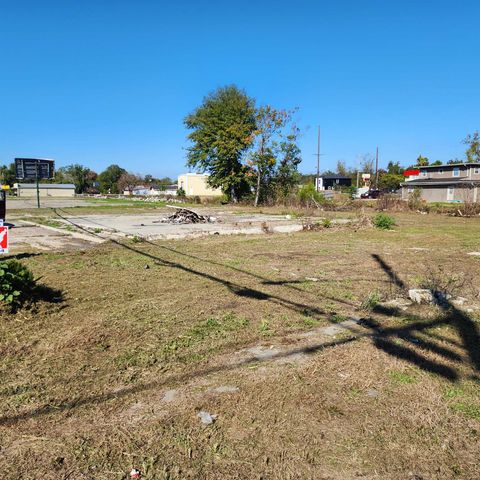 7431 Main St, Houma, LA 70360