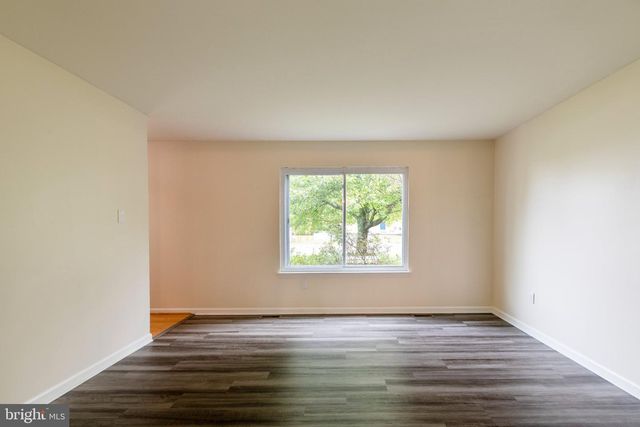 616 JENNIFER LN, Gilbertsville, PA 19525
