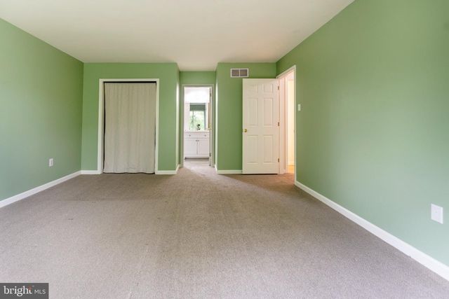 616 JENNIFER LN, Gilbertsville, PA 19525