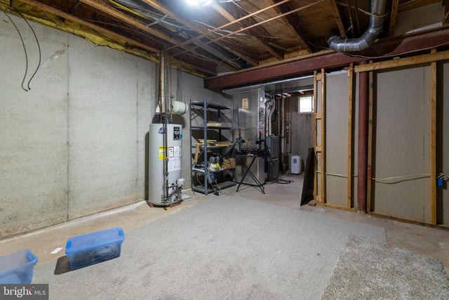 616 JENNIFER LN, Gilbertsville, PA 19525