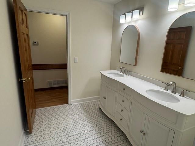 5677 Bentley Road, Cumming, GA 30040