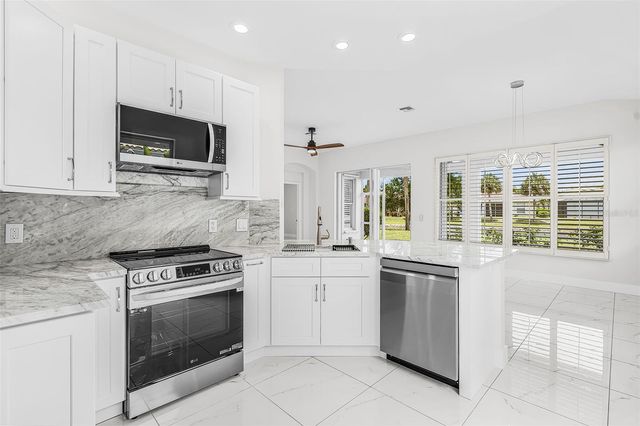 17762 COURTSIDE LANDINGS CIRCLE, Punta Gorda, FL 33955