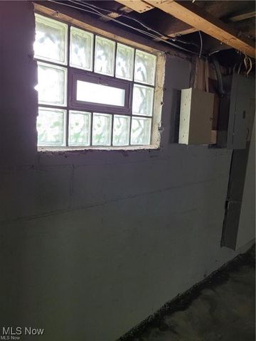 9903 Nicholas Avenue, Cleveland, OH 44102