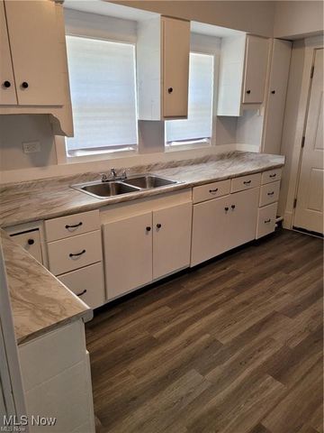 9903 Nicholas Avenue, Cleveland, OH 44102