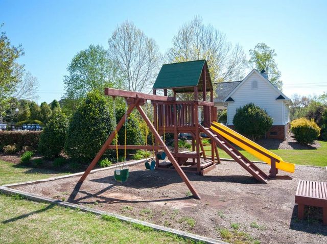 308 Milhaven Drive, Spartanburg, SC 29301