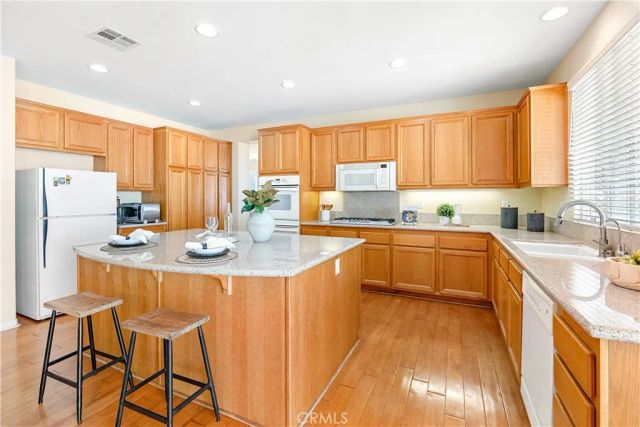 39879 Camden Court, Temecula, CA 92591