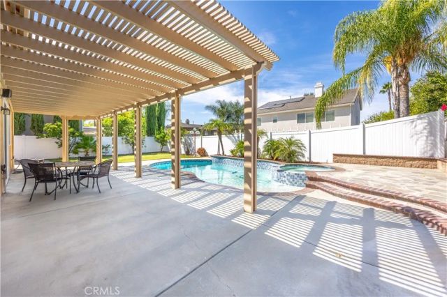 39879 Camden Court, Temecula, CA 92591