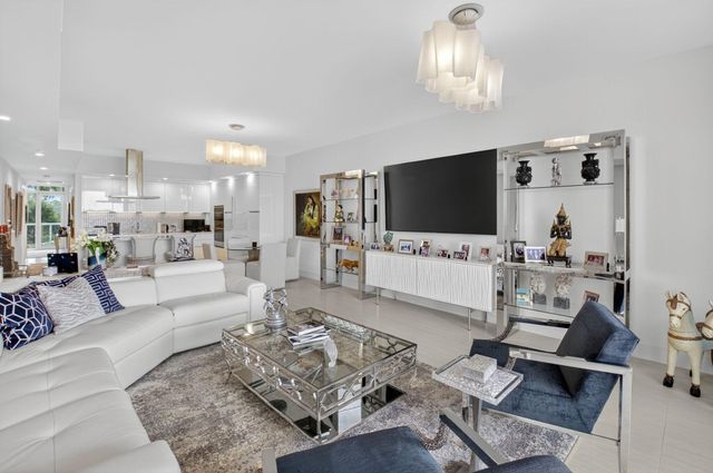 20155 Boca West Drive C205, Boca Raton, FL 33434