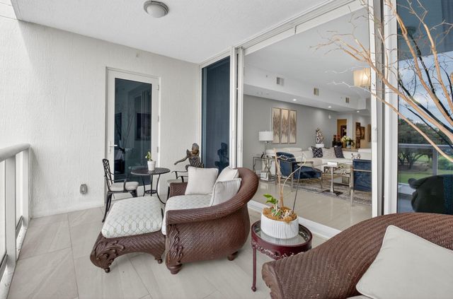 20155 Boca West Drive C205, Boca Raton, FL 33434