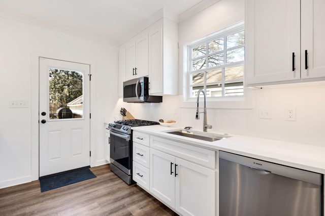 201 S HOLMES ST, Memphis, TN 38111