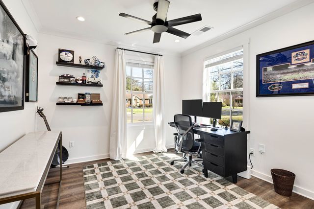 201 S HOLMES ST, Memphis, TN 38111