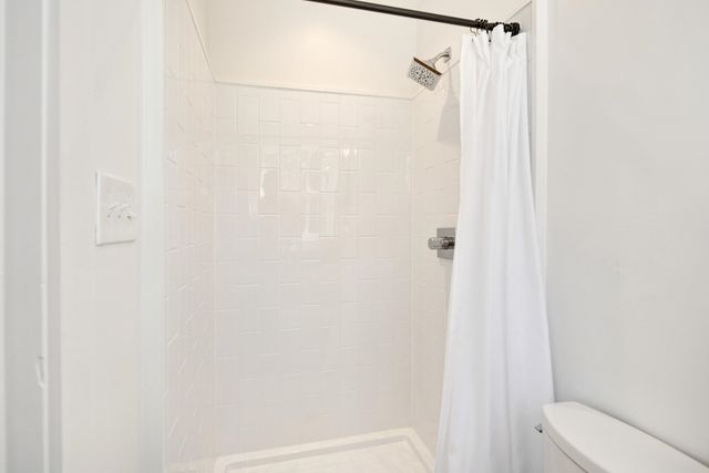 201 S HOLMES ST, Memphis, TN 38111