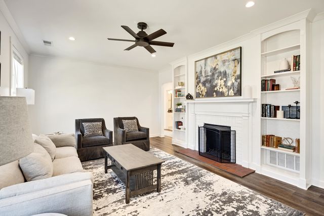 201 S HOLMES ST, Memphis, TN 38111