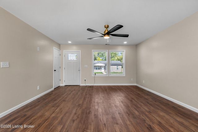 6502 Kenmore Ave, Louisville, KY 40216